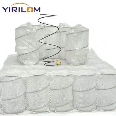 Putih 18 * 18 * 4 inci Pocket Spring Untuk Sofa
