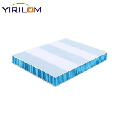 Pegas saku adalah pegas kawat individu yang kemudian dilapisi dalam bentuk kain atau bahan.